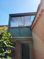 Superbe véranda en Aluminium Technal installée dans une propriété près de Gardanne