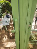 Pose de cette superbe véranda en aluminium couleur amazone texturé près d'Aix-en-Provence.