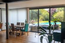 Fabrication et installation d'une Véranda en Aluminium avec toiture plate sur Mesure à Aix-en-Provence