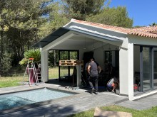 Marquise en acier, deux pentes, thermolaquée sur mesure, vers Gémenos